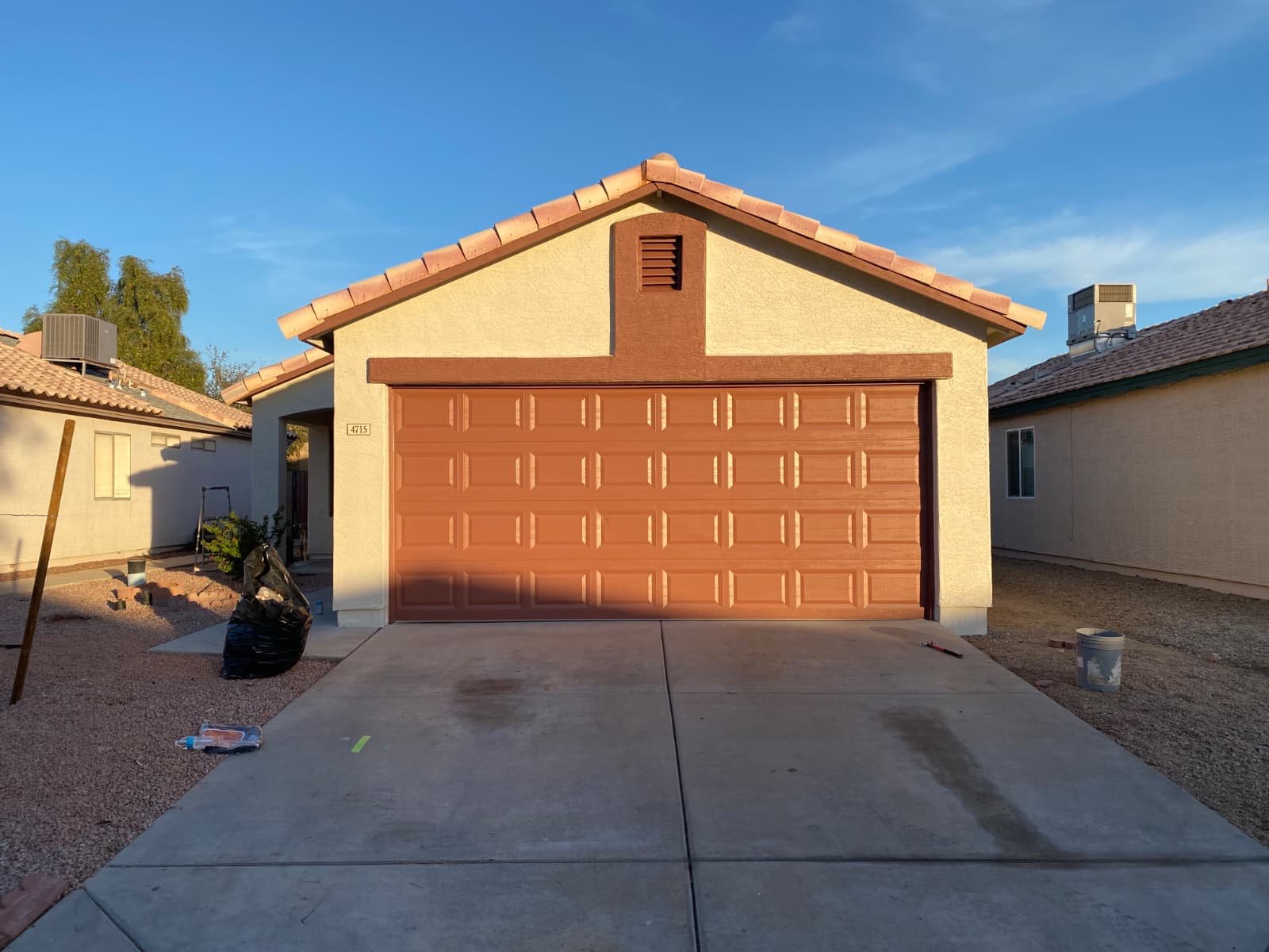 Terracotta Accent Garage